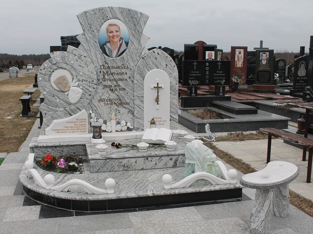 Ексклюзивні одинарні пам’ятники